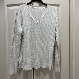 Source Unknown V-Neck White Sweater 100% Cotton.